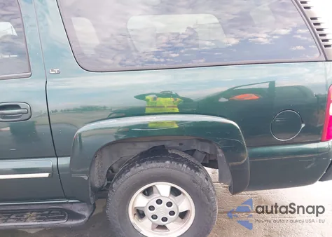 2002 Chevrolet Suburban 1500 Lt z USA, uszkodzony, nr VIN 3GNEC16T32G350572